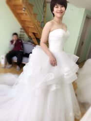 -纪梵希婚纱摄影(青岛店)