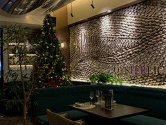 -普朗姆生蚝牛排馆 The Plump Oyster(成都摩方购物中心店)