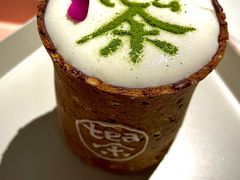 饼干杯奶盖茶-茶是一枝花泡茶店