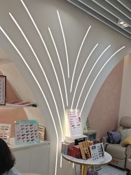 -进巍美甲
