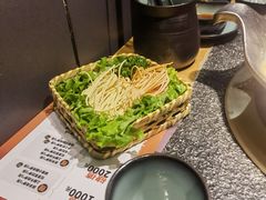 -湊湊火锅·茶憩(新中关购物中心店)