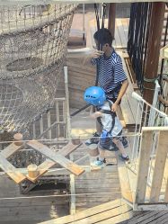 -PIPIKINGDOM皮皮王国欢乐号(欢乐海岸购物中心店)