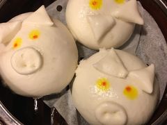 金沙肥猪包-点点心点心专门店(旺角店)