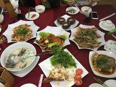 -QQ海鲜餐厅