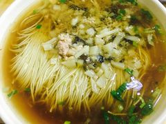 -老陆稿荐(西中市店)