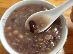 八宝粥-正宗棉湖甜汤春卷店