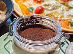 -JINNS锦时 steak&pizza(浸信会礼拜堂旧址店)
