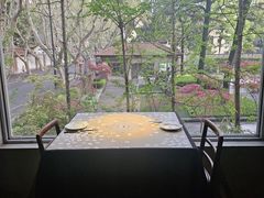 -穹六人间 people 6(岳阳路店)