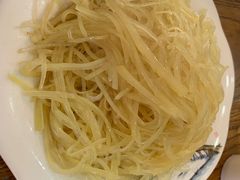 醋溜土豆丝-红实家常菜(静安里店)