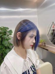 -Tloml salon