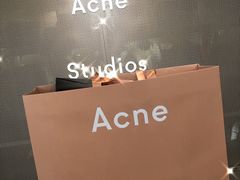 -Acne Studios(芮欧百货店)