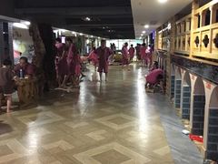 -绿岛汤泉韩式休闲会所