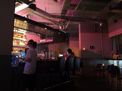 -TASTE ROOM Bar
