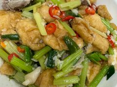 -红色湘菜馆(春风店)