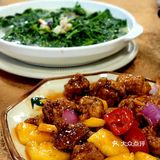 我们自带饭盒打包走了，第二天上班还可以带饭