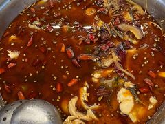 -重庆鱼美佳火锅(四川师大店)