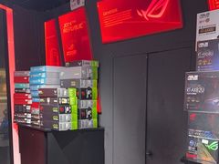 -ROG玩家国度(美罗城店)