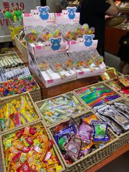 零售区-你好童年(三坊七巷店)