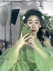 -都市丽人婚纱摄影
