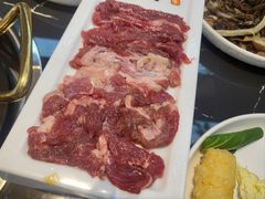 -魁牛·潮汕牛肉自助火锅(沈辽路万达店)