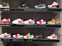 -NIKE品牌体验店(金源新燕莎店)