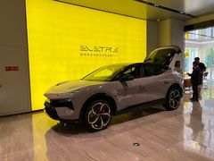 -莲花跑车(国贸商城店)