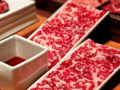 -左庭右院鲜牛肉火锅黑金店(陆家嘴中心店)
