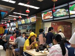 大堂-王家沙点心店(南京西路总店)