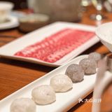 这家高奢海鲜火锅配享太庙！花小钱装大杯！