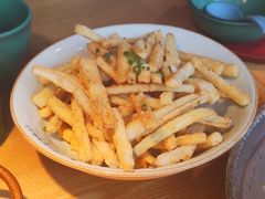 咸蛋黄炒茄子-吃饭皇帝大(解放西路店)