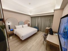 -广州天河体育中心美居酒店
