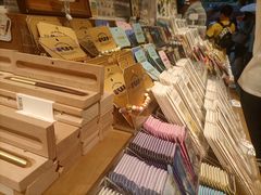 -三生有信(豫园商城店)