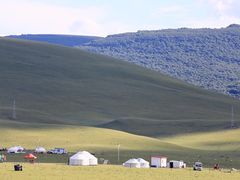 -贡格尔草原