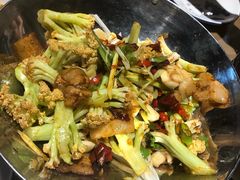 -十六中酱肉·烧烤·京菜小馆(五方桥旗舰店)