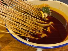 -拈签一笑黄牛肉辣卤串串
