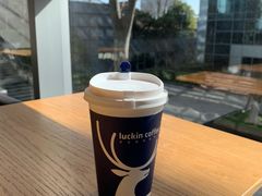 -瑞幸咖啡(宝华国际广场店)