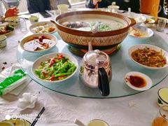-天乐农家鱼头王(天目湖店)