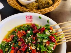 -丝恋丝娃娃(逸天城国贸店)