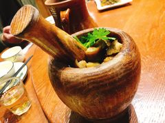 -老滇山寨•云南特色菜•地方菜•民族风情歌舞表演(金碧店)