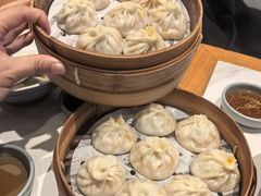 -馋三尺蟹粉小笼(人民广场店)