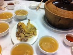 鸡包翅-新陶陶酒家