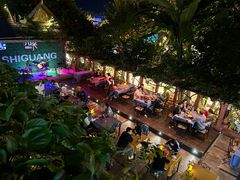 -拾光音乐餐酒吧(告庄星光夜市店)