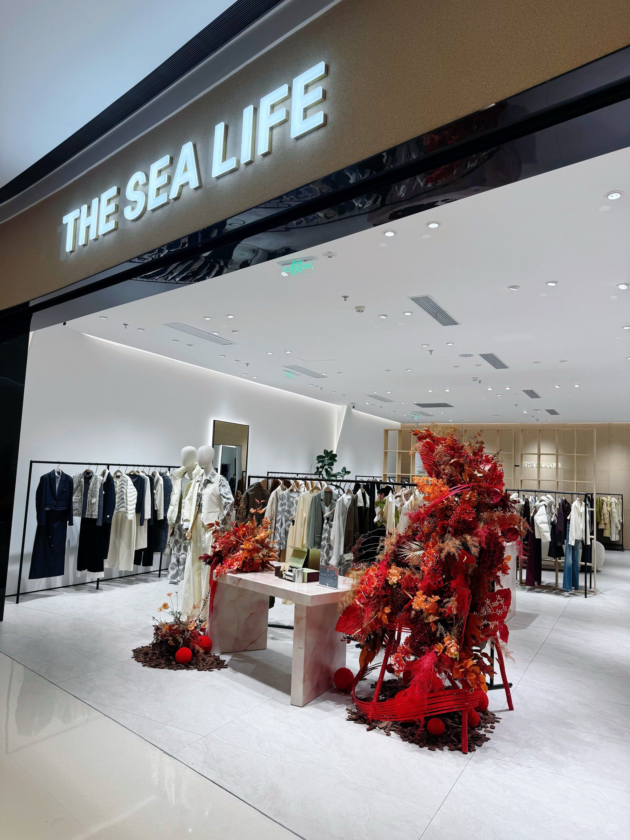 店里新款女装掠影