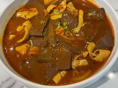 麻辣鸭血肥肠-粤·啫啫