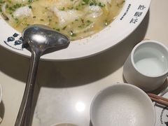 -渔语鱼酸菜鱼新川菜(来福士店)