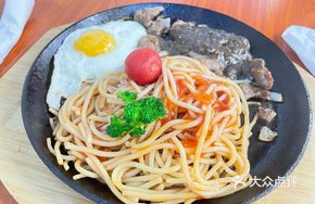 招牌黑胡椒牛排
