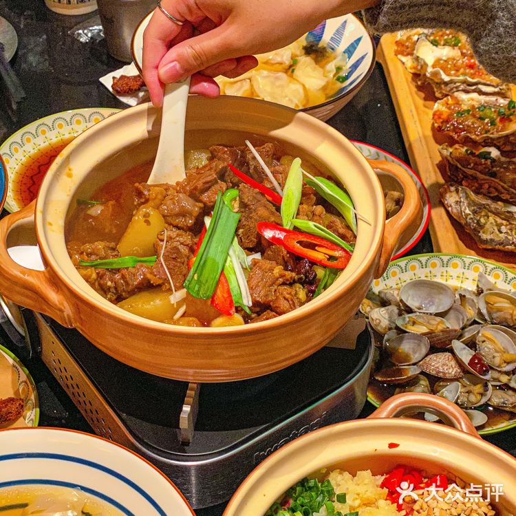 夜宵好去处！你小子是懂拿捏撸串氛围感的🍻