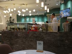 -丽莎沙拉轻食餐厅(国贸店)