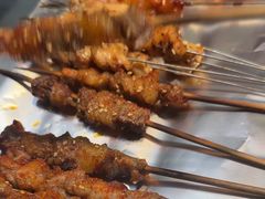 -喝丢一只鞋海鲜烧烤·海肠捞饭(市场店)