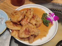 -山河屯铁锅炖·非遗东北菜(南山店)